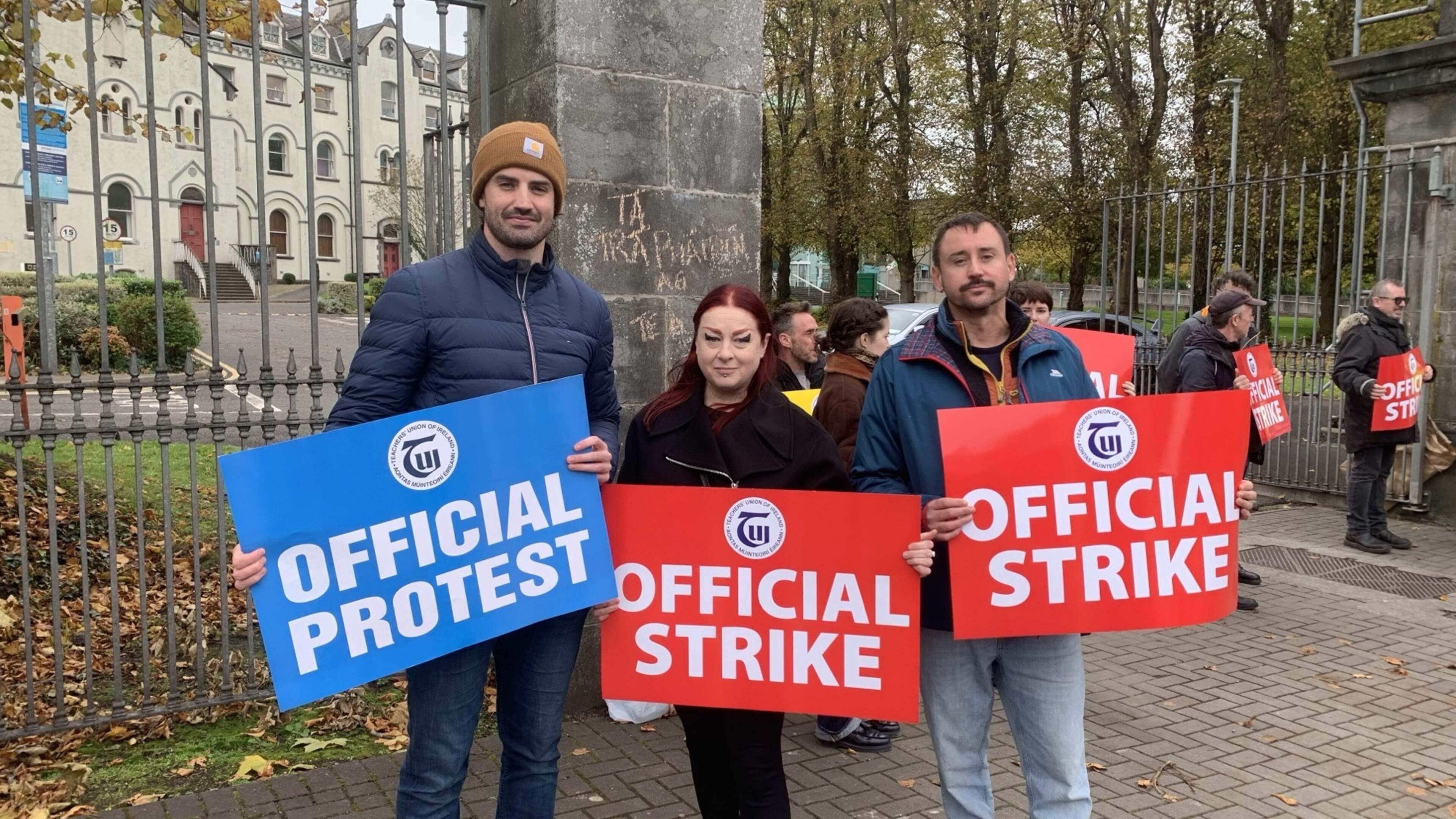 Limerick workers take to picket lines over cost-of-living crisis — ‘We’re just scraping by’